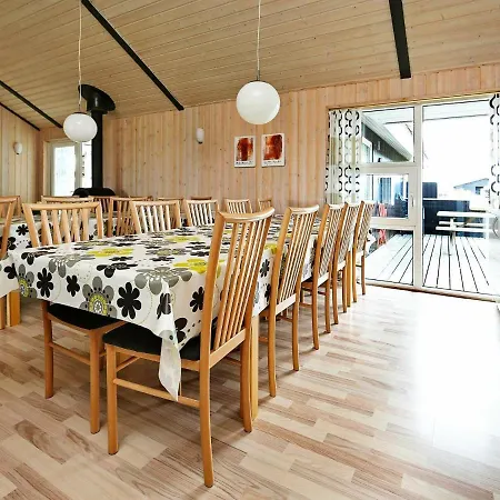 Nine-bedroom Holiday In Harboore 2 Дом отдыха *