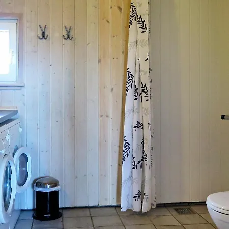 Nine-bedroom Holiday In Harboore 2 Дом отдыха
