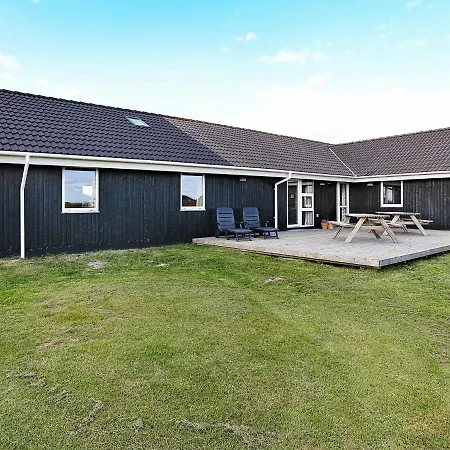 Nine-bedroom Holiday In Harboore 2 Дом отдыха *
