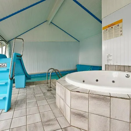 Nine-bedroom Holiday In Harboore 2 Дом отдыха